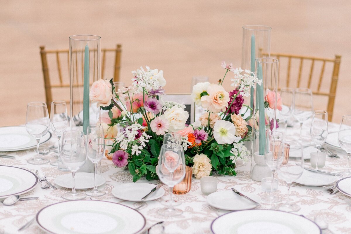 wedding-table-garden-menu-round-sage