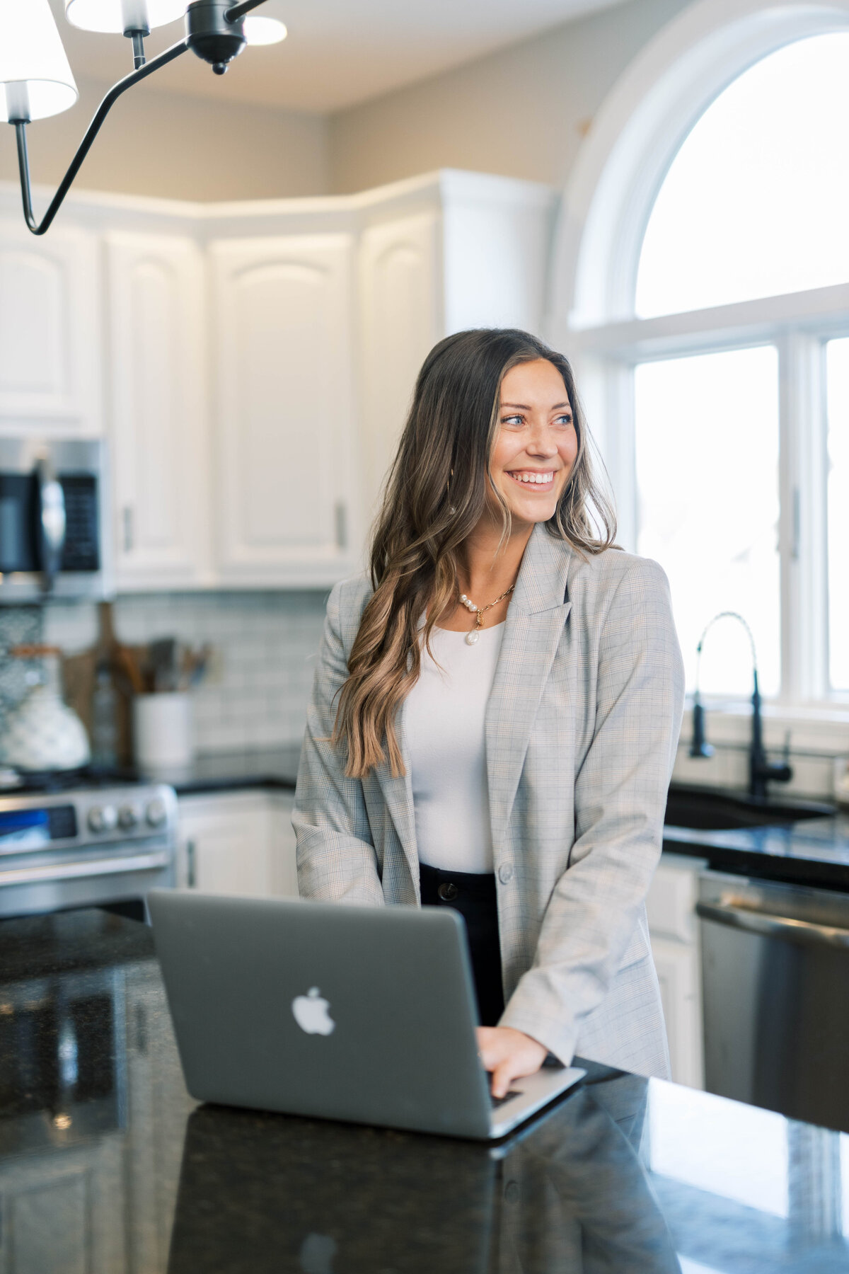 Real Estate Agent Laney-4