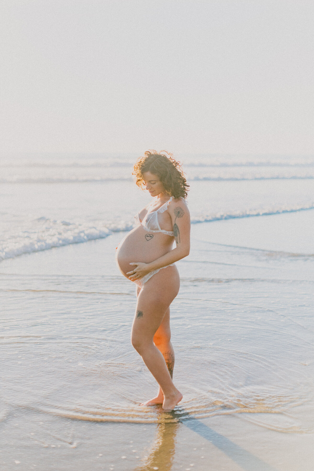Golden Hour Maternity Photo Session at Ellwood Beach Goleta 02