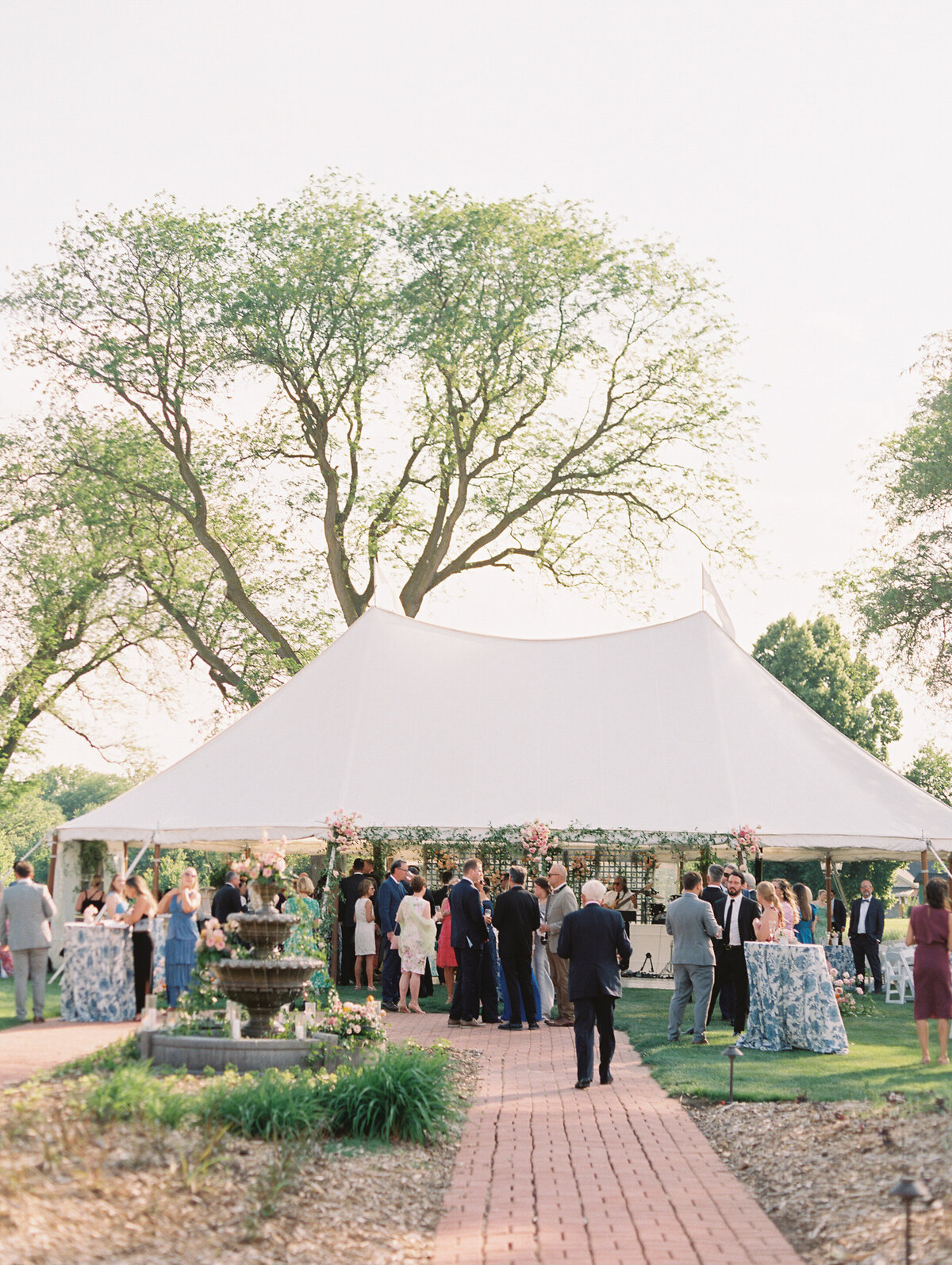 Jessica Blex Photography - Luxury Wedding at Happy Hollow Club - Nebraska Photographer-200