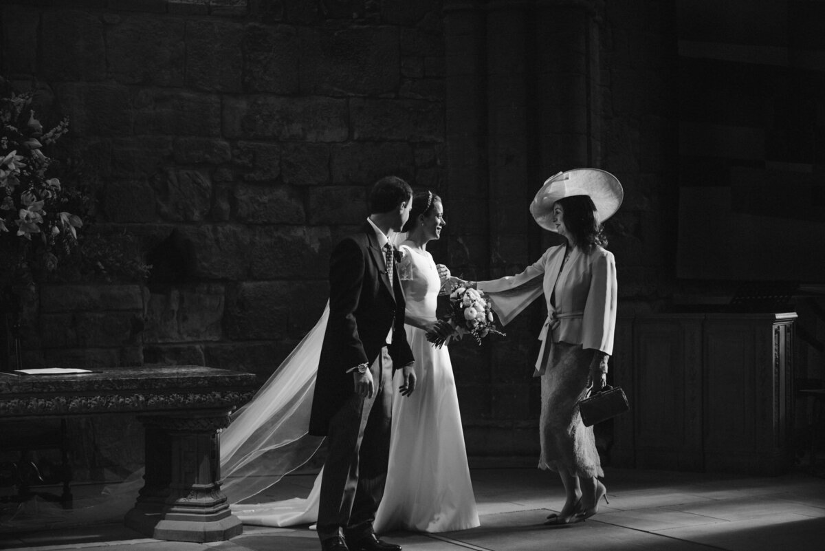 Scottish-cathederal-wedding