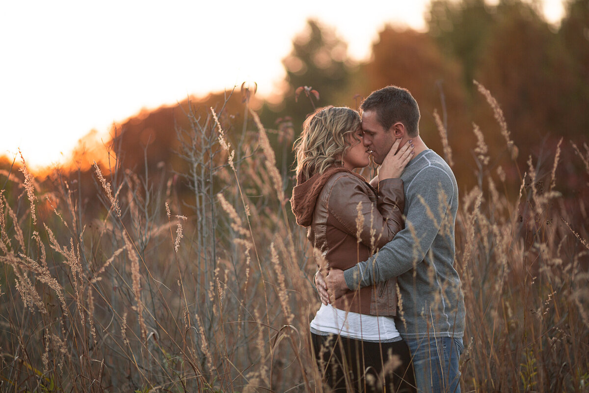 engagement-photography-fall-couples