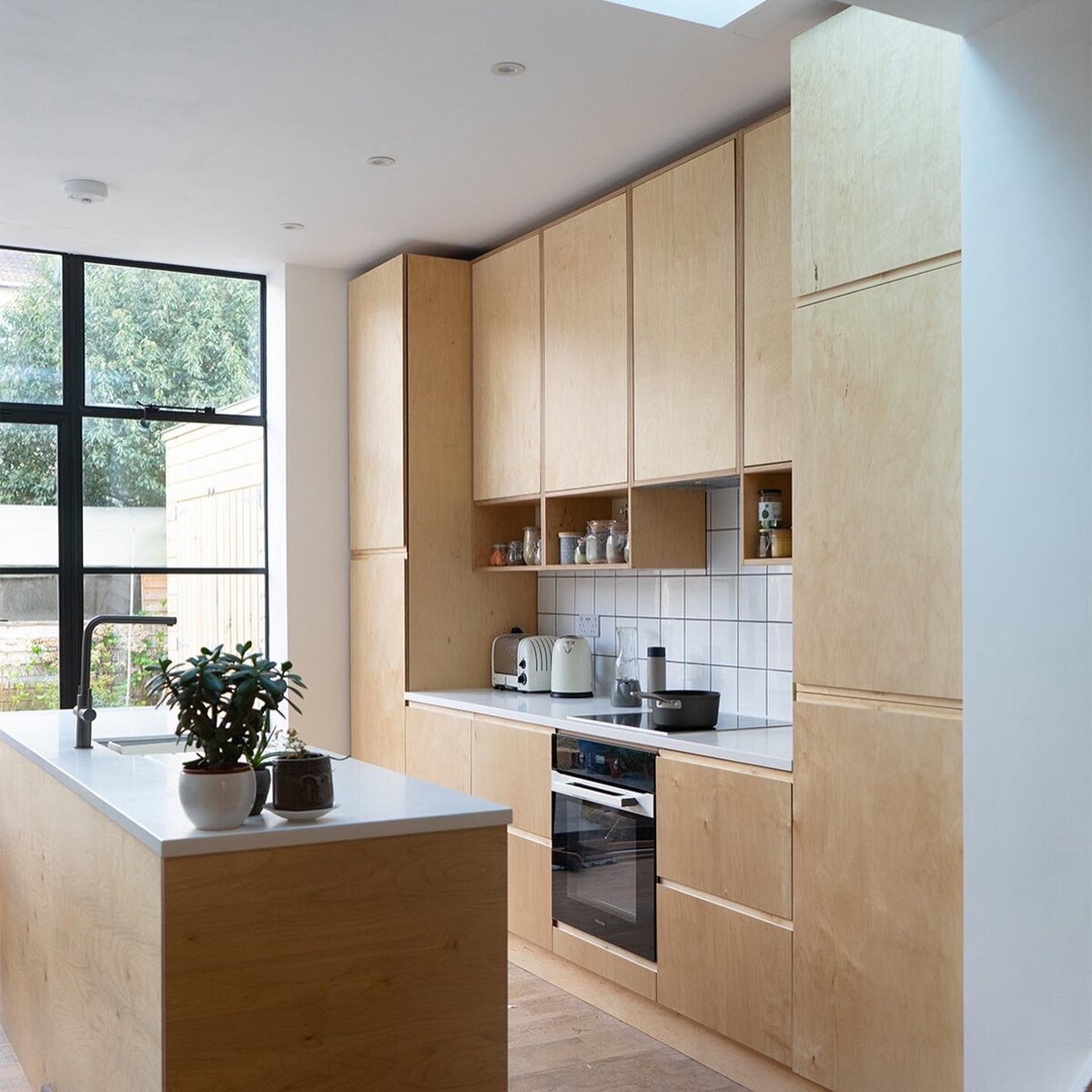 Ply kitchen