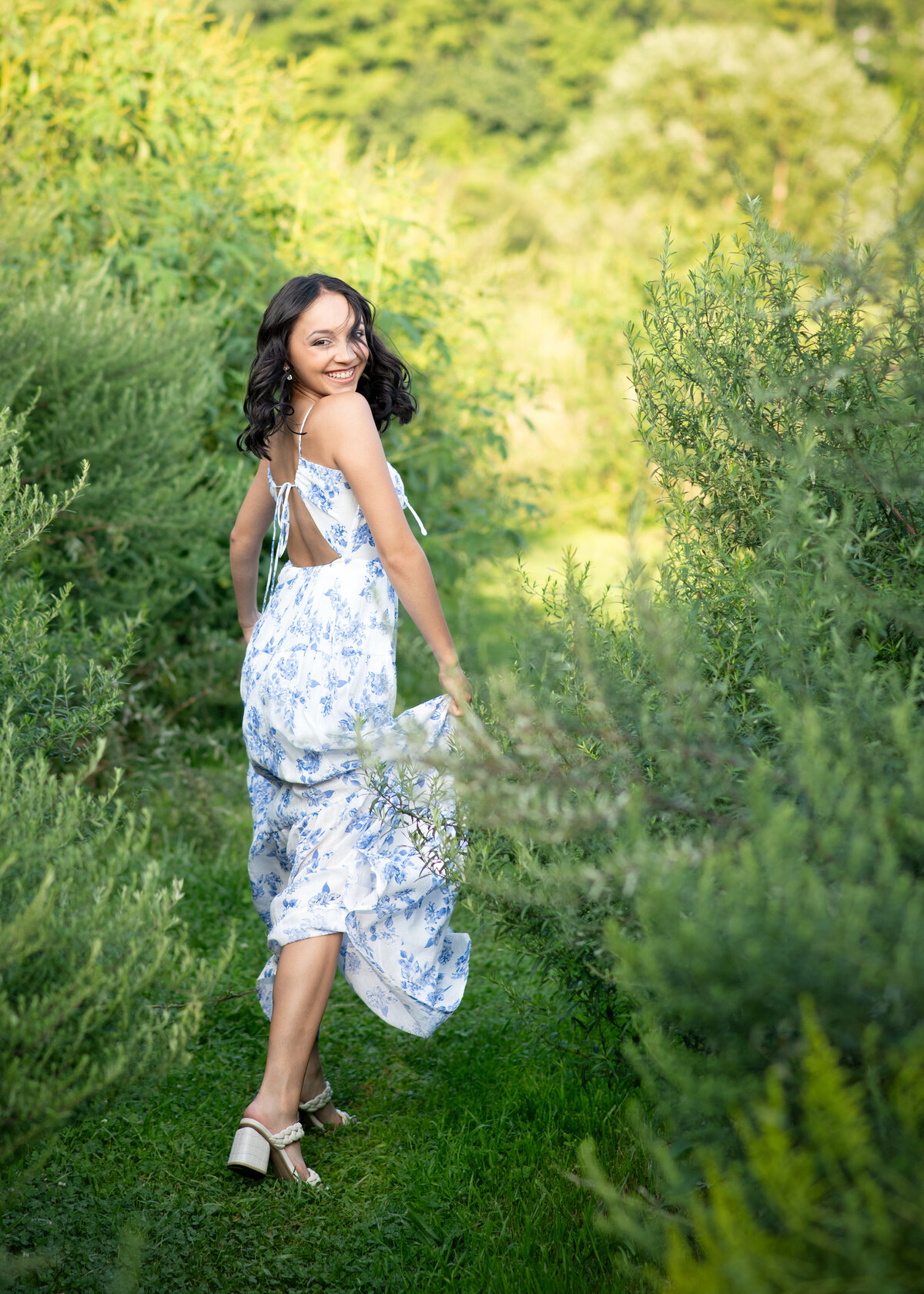 Senior-Portraits-Wildflowers-Wallingford-CT-2