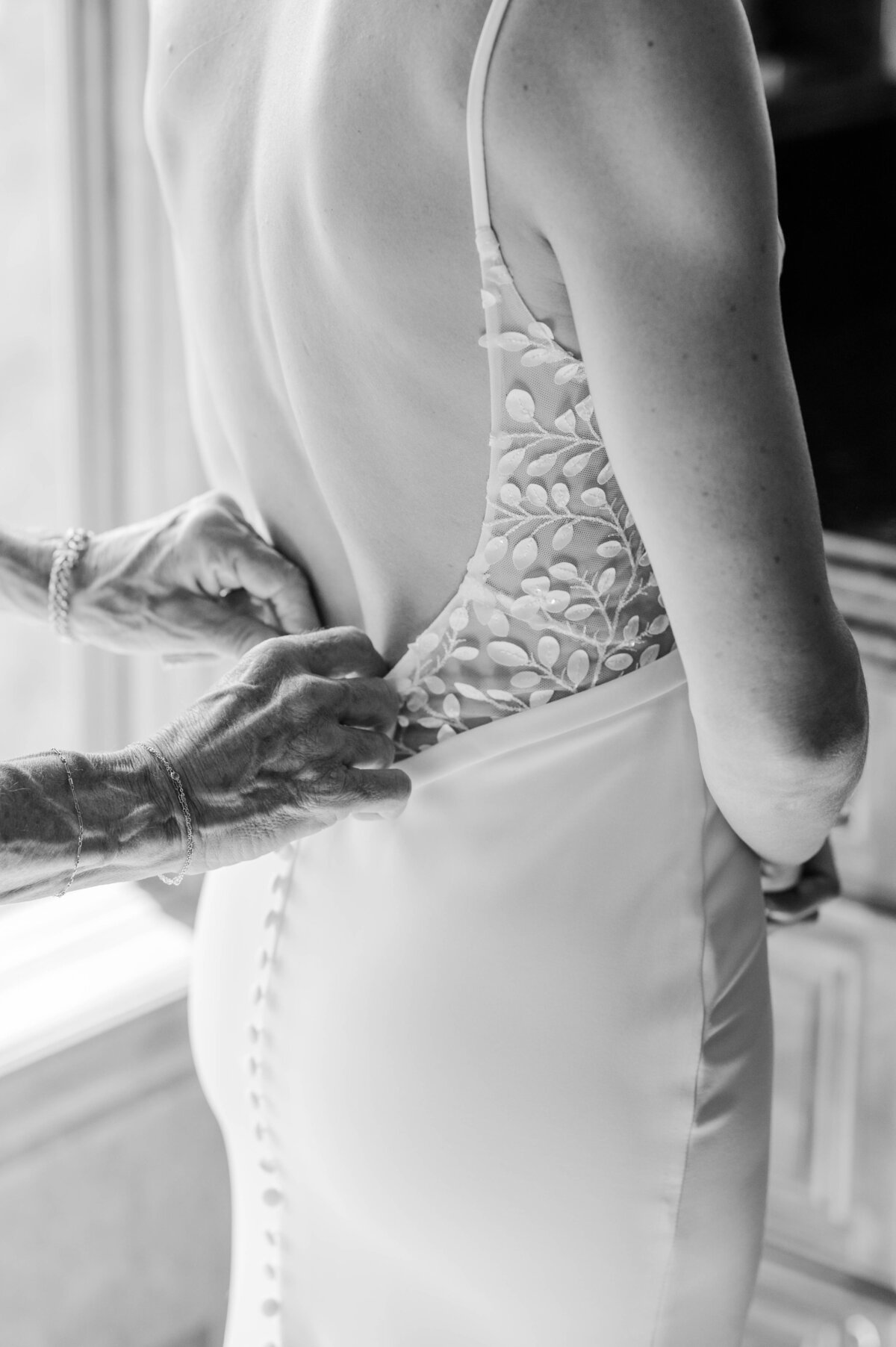 wedding-dress-photo