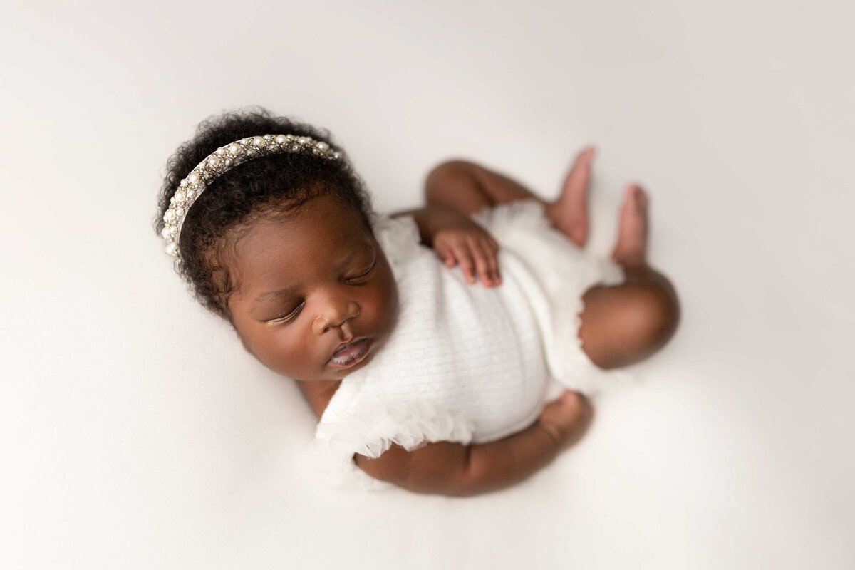 newborn_Sayre-Briele-Photography-LLC_Willow-8