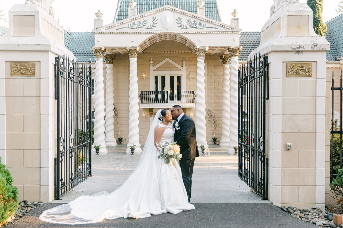 Portland OR Wedding Photographer Chantal Sokhorn Photography The Empress Estate Woodland WA_-131