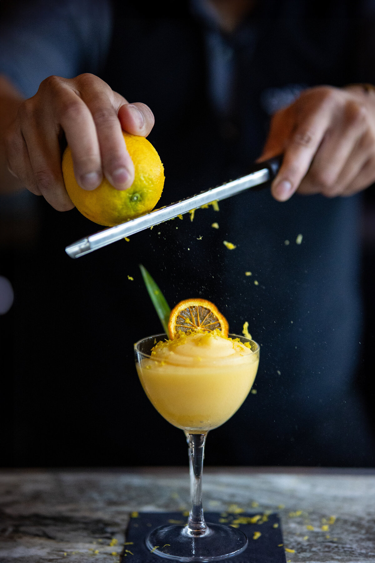 Frozen Caipirinha (Orange zest action)