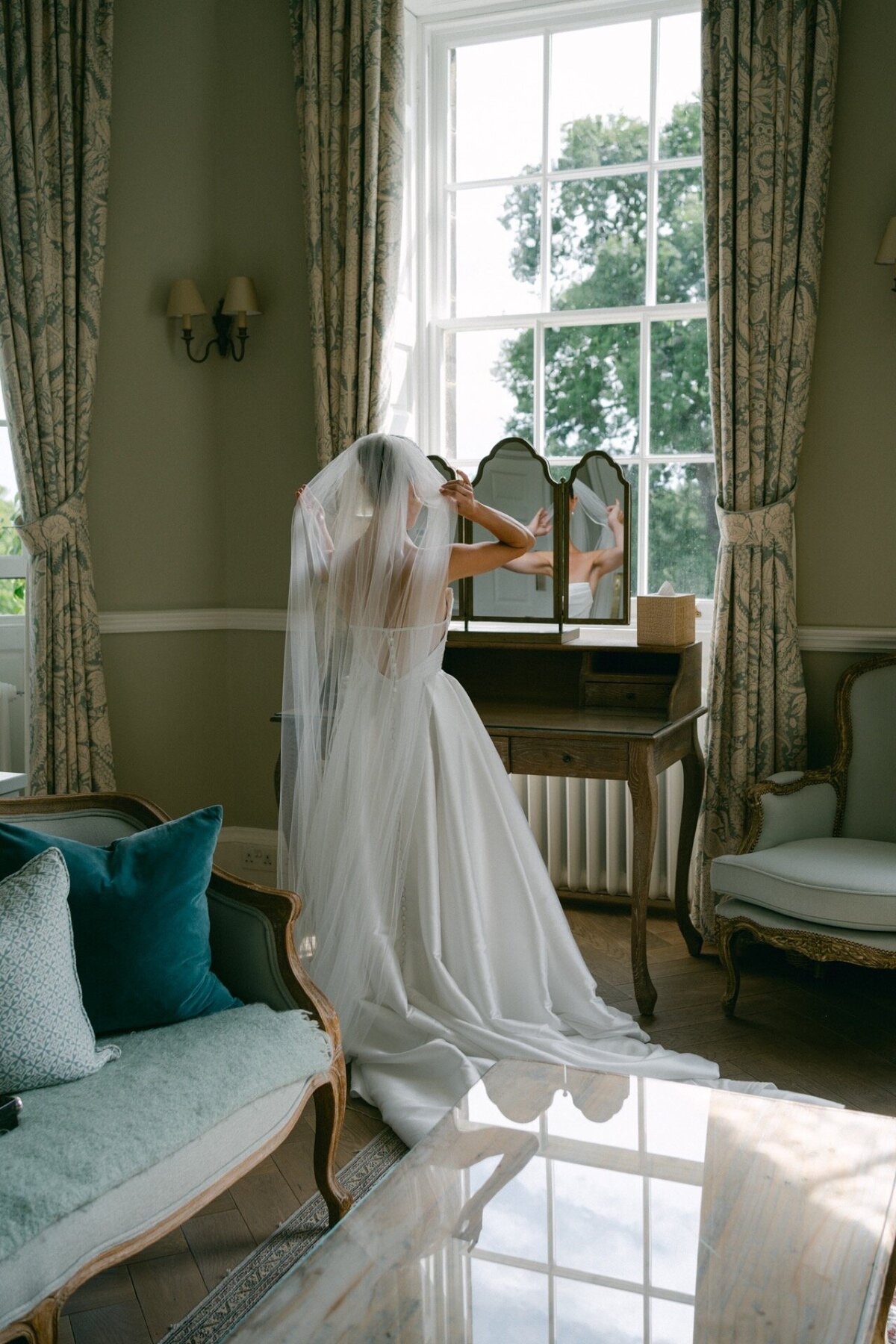 middleton-lodge-wedding-7-rebecca-kerr-photography
