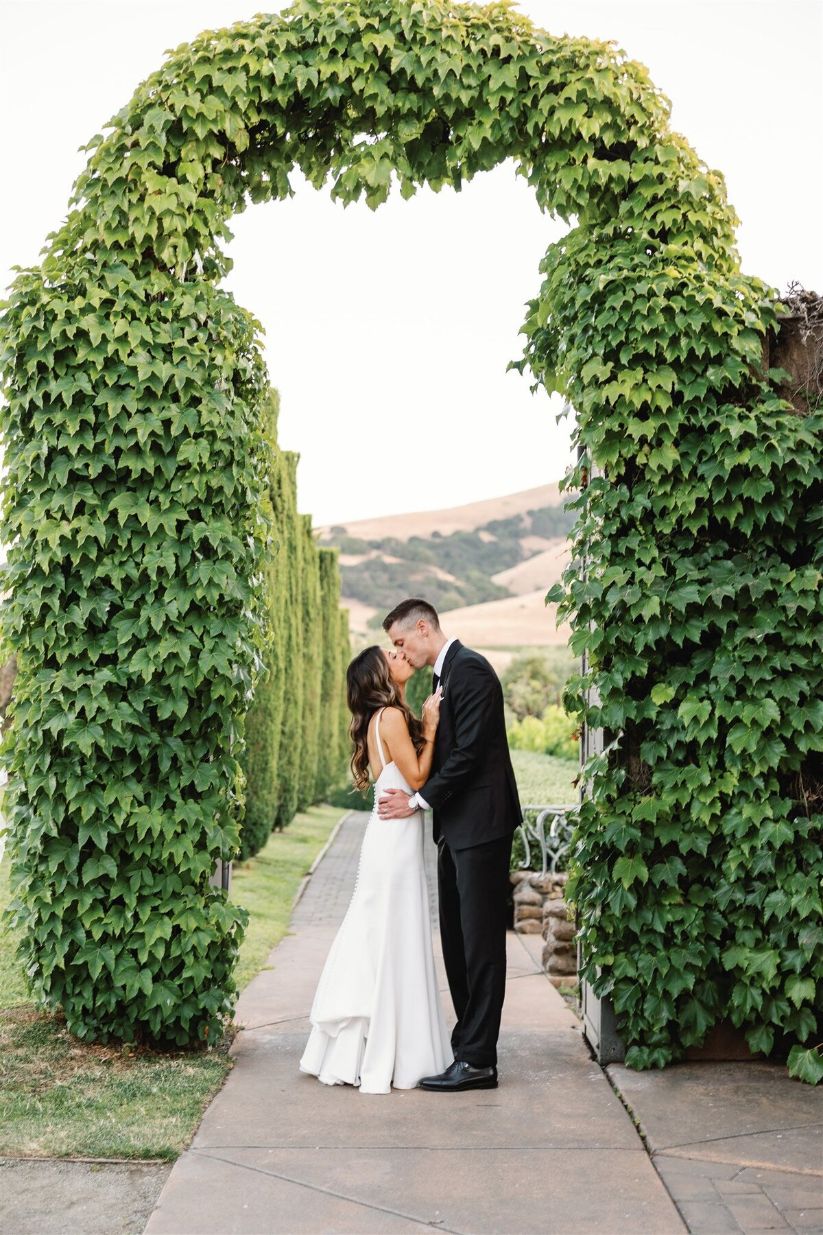 viansa-wedding-sonoma-emma-taylor-ashley-carlascio-photography-1318