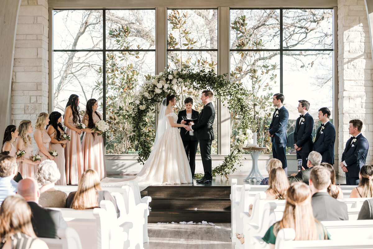 Wedding-Couple-In-Open-Field