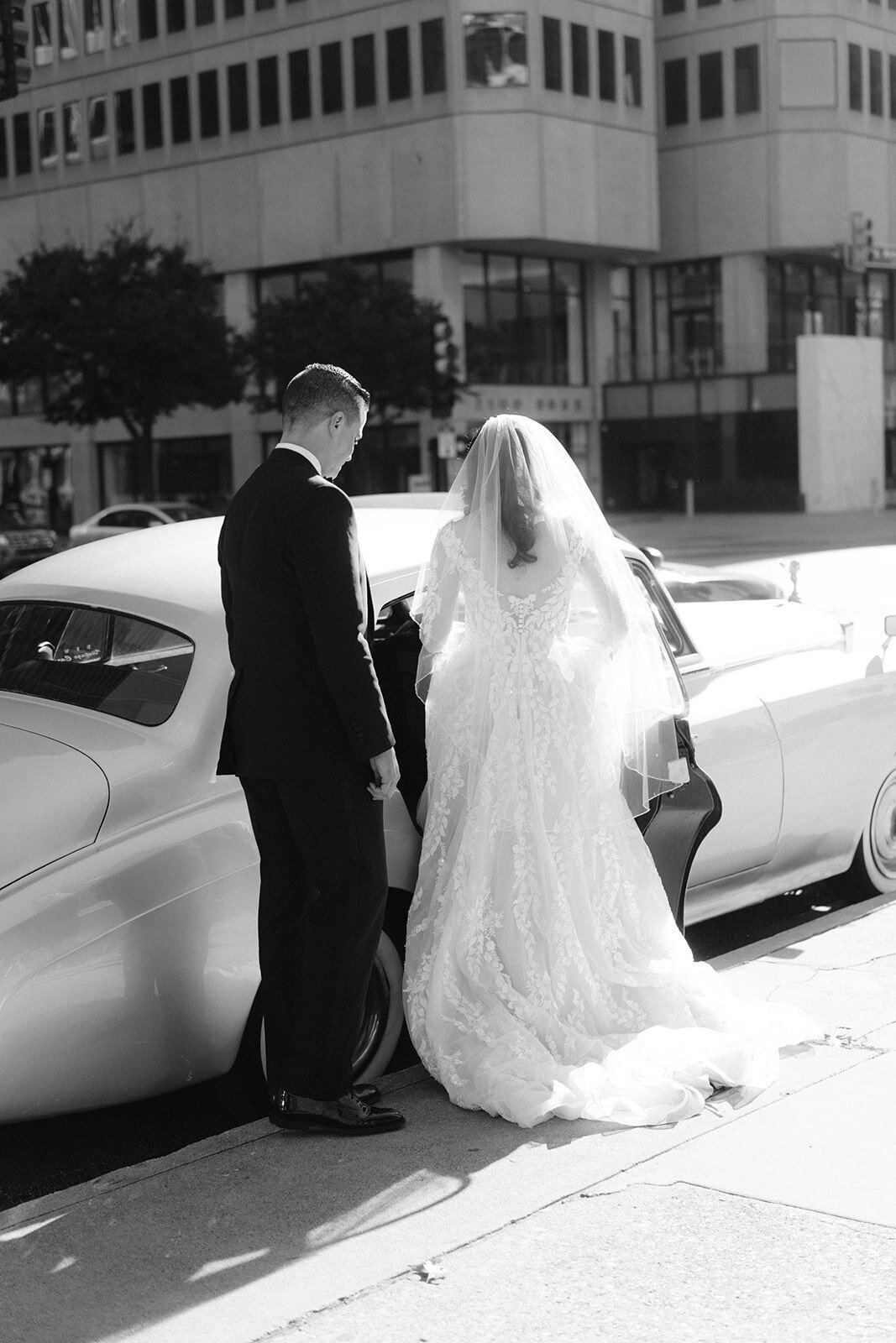 dallas_adolphus_wedding_0011