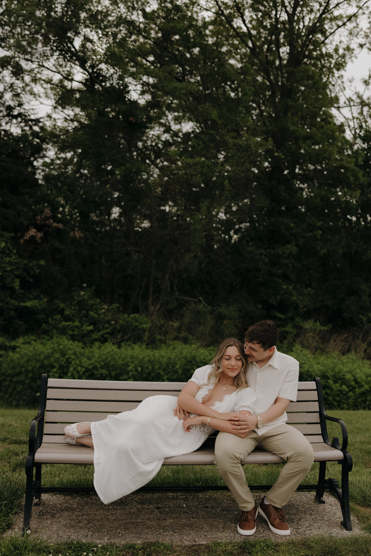 massachusetts-engagement-session-golden-hour-couples-photos-49