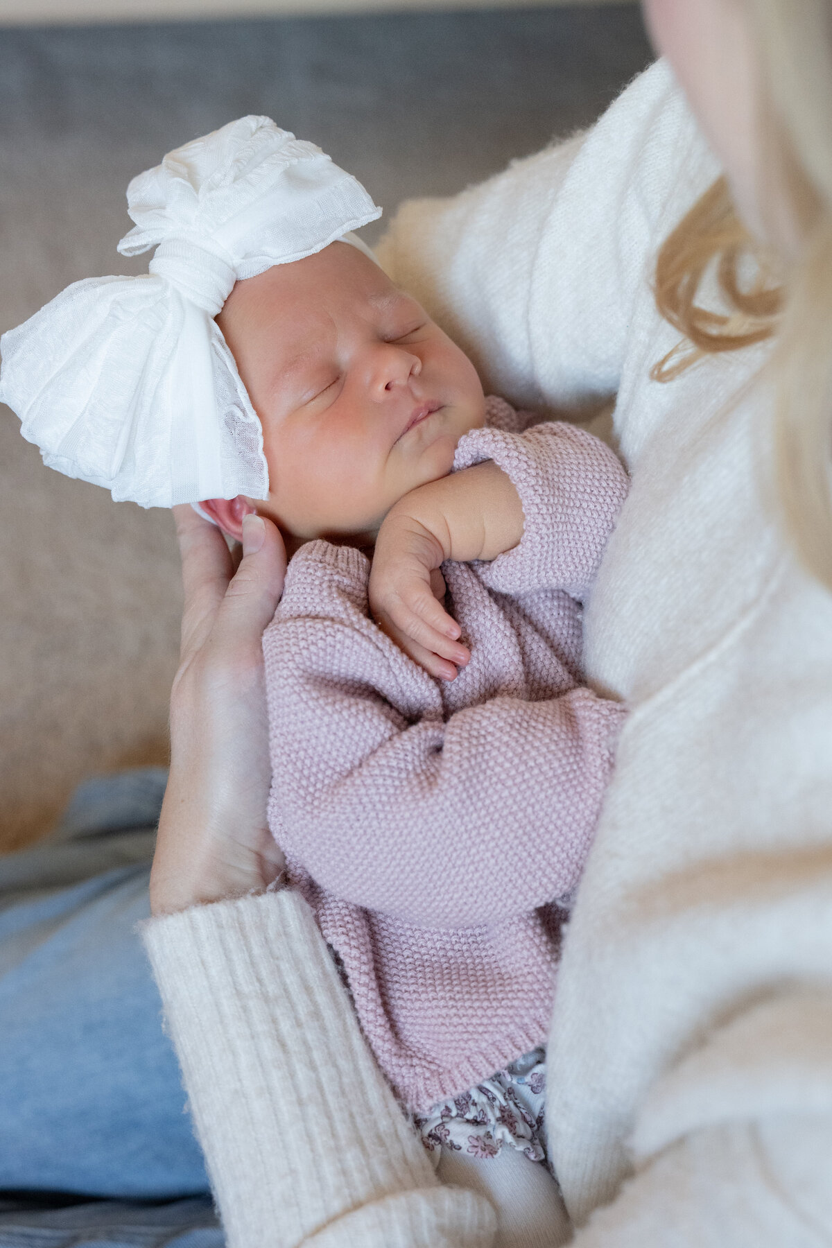 Malenke Family and Newborn Gallery 2025 November-36