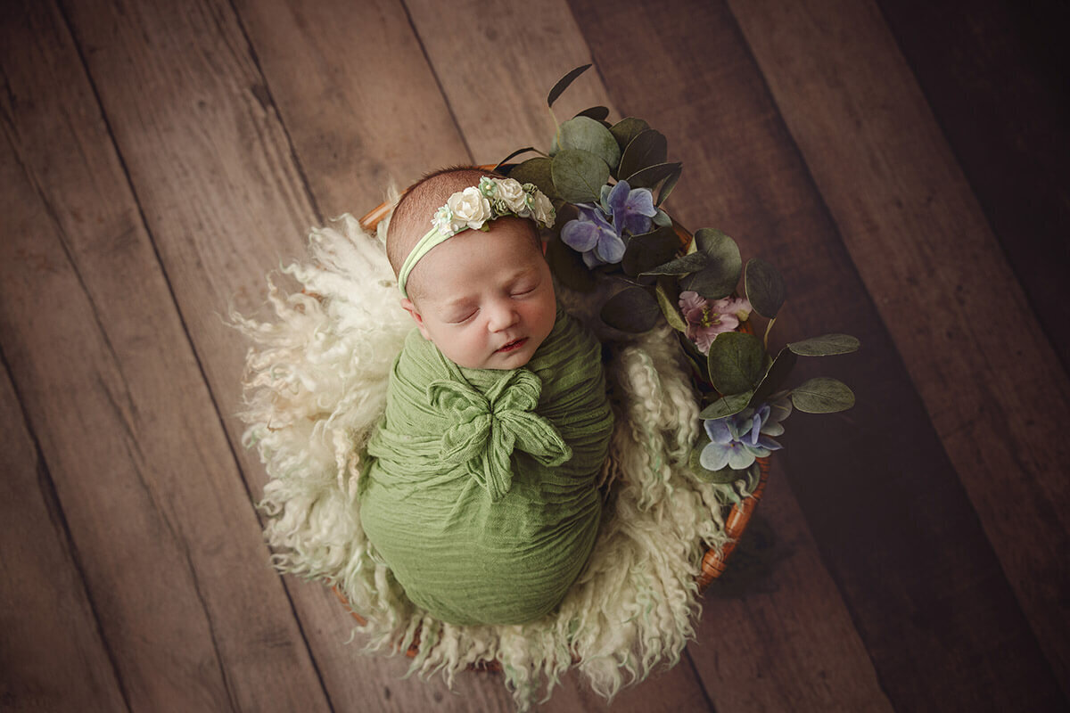 Springfield-Newborn-Photographer-79