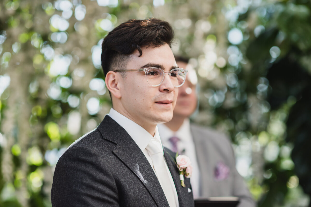BLUSH AND BLACK SPRING PLANTERRA CONSERVATORY WEDDING IN WEST BLOOMFIELD, MICHIGAN PROVIDED BY KARI DAWSON, TOP-RATED DETROIT WEDING PHOTOGRAPHER, AND HER TEAM65