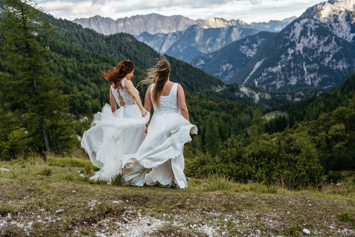 Romantic couple mountain elopement Slovenia