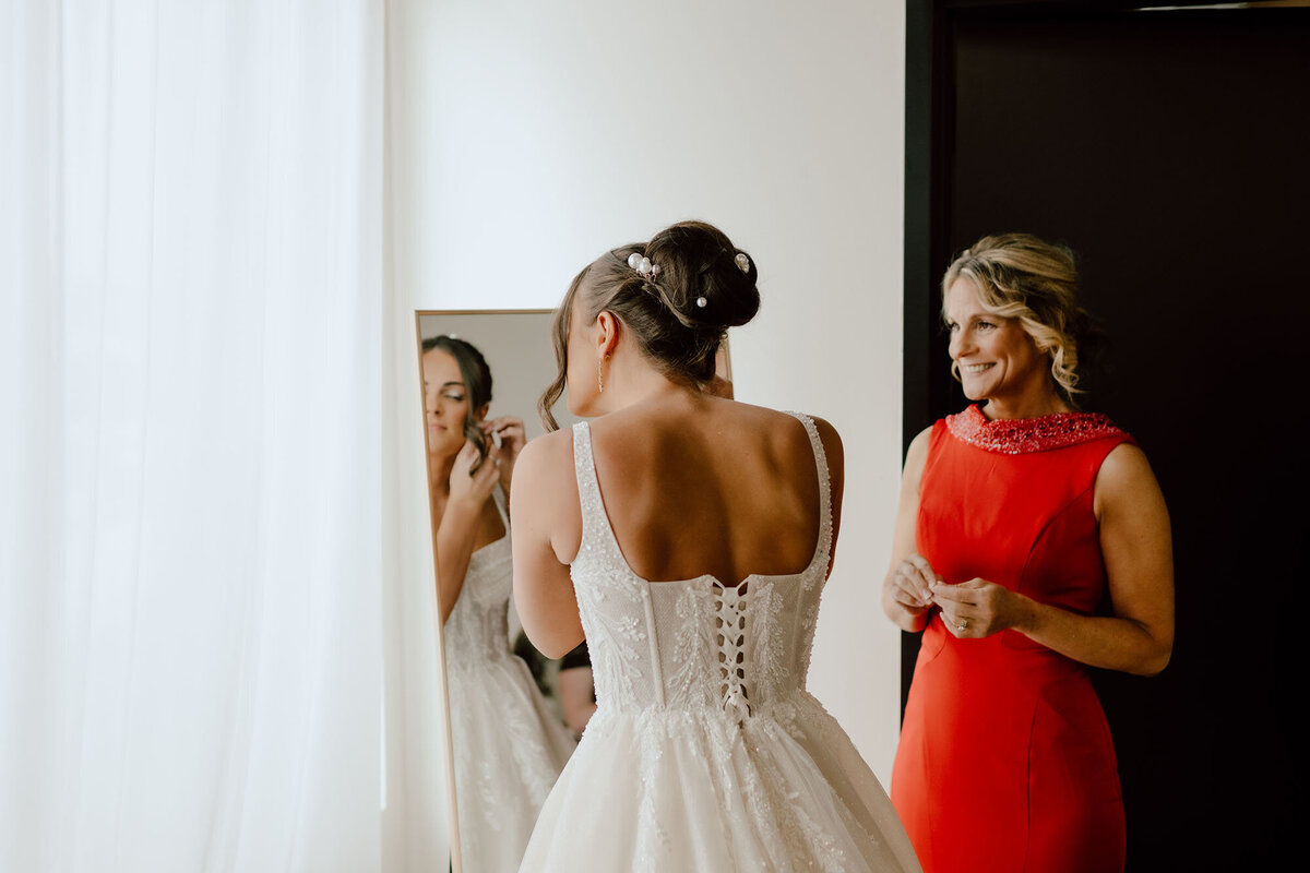 RitaandGabe-WeddingEngagmentPhotos-Iowa-14