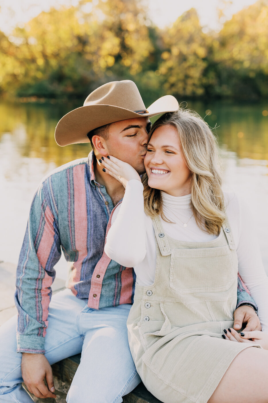 Centennial Park Engagement Session 04