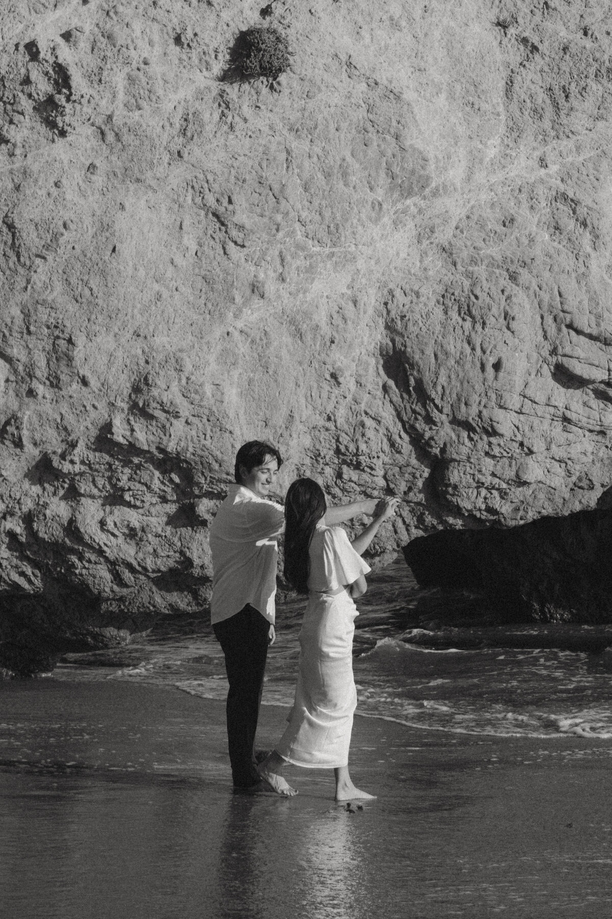 malibu elopement - california elopement - cliffside elopement - lizarrietaphotography-94
