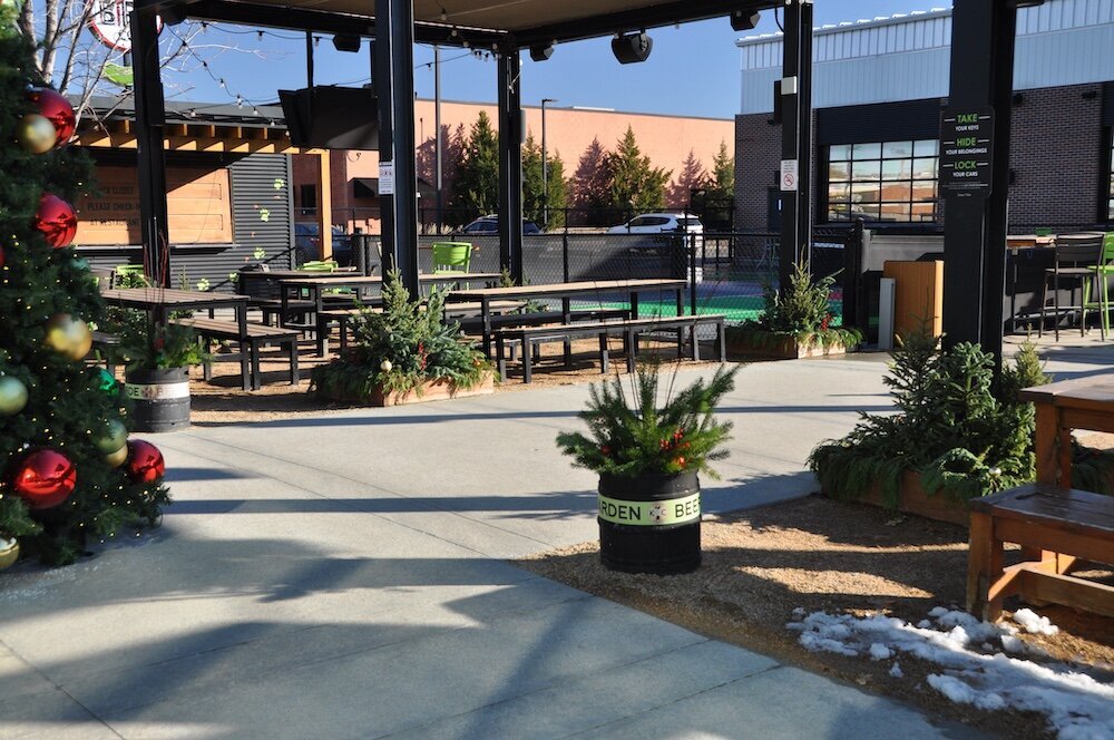 Commercial landscape company project in Kansas City: seasonal flowers showcase