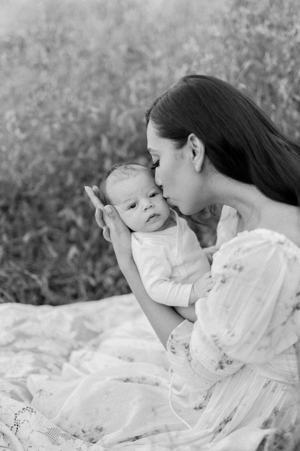 Seattle-newborn-photographer-outdoor-newborn-session-104