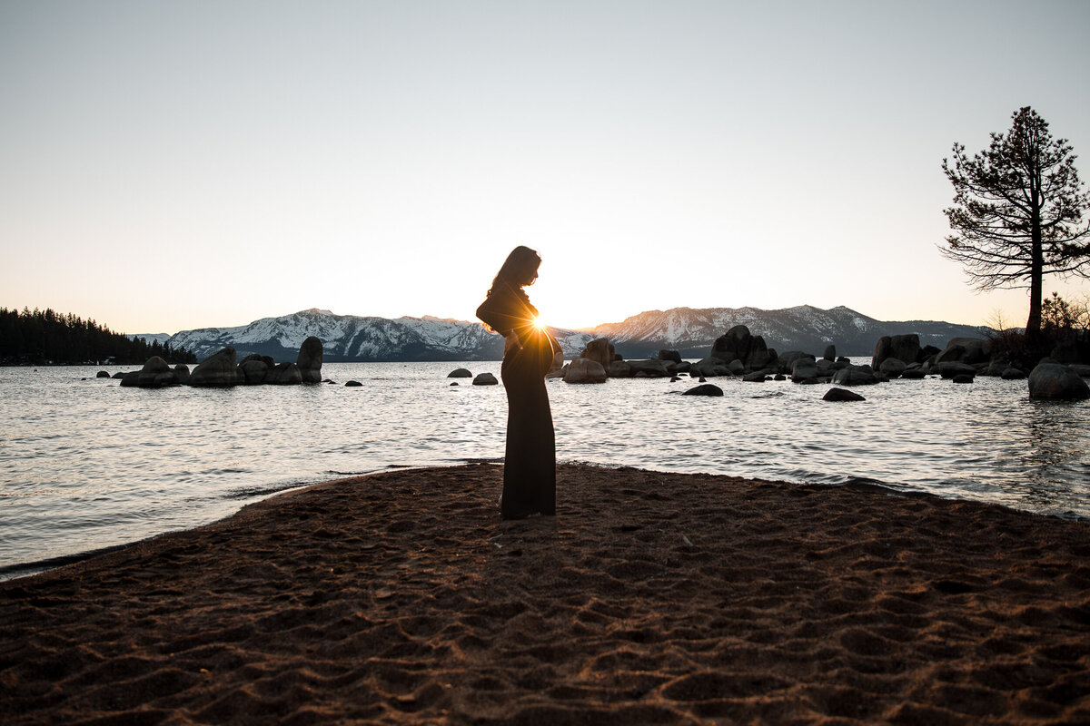 Lake-Tahoe-Maternity-Portraits16