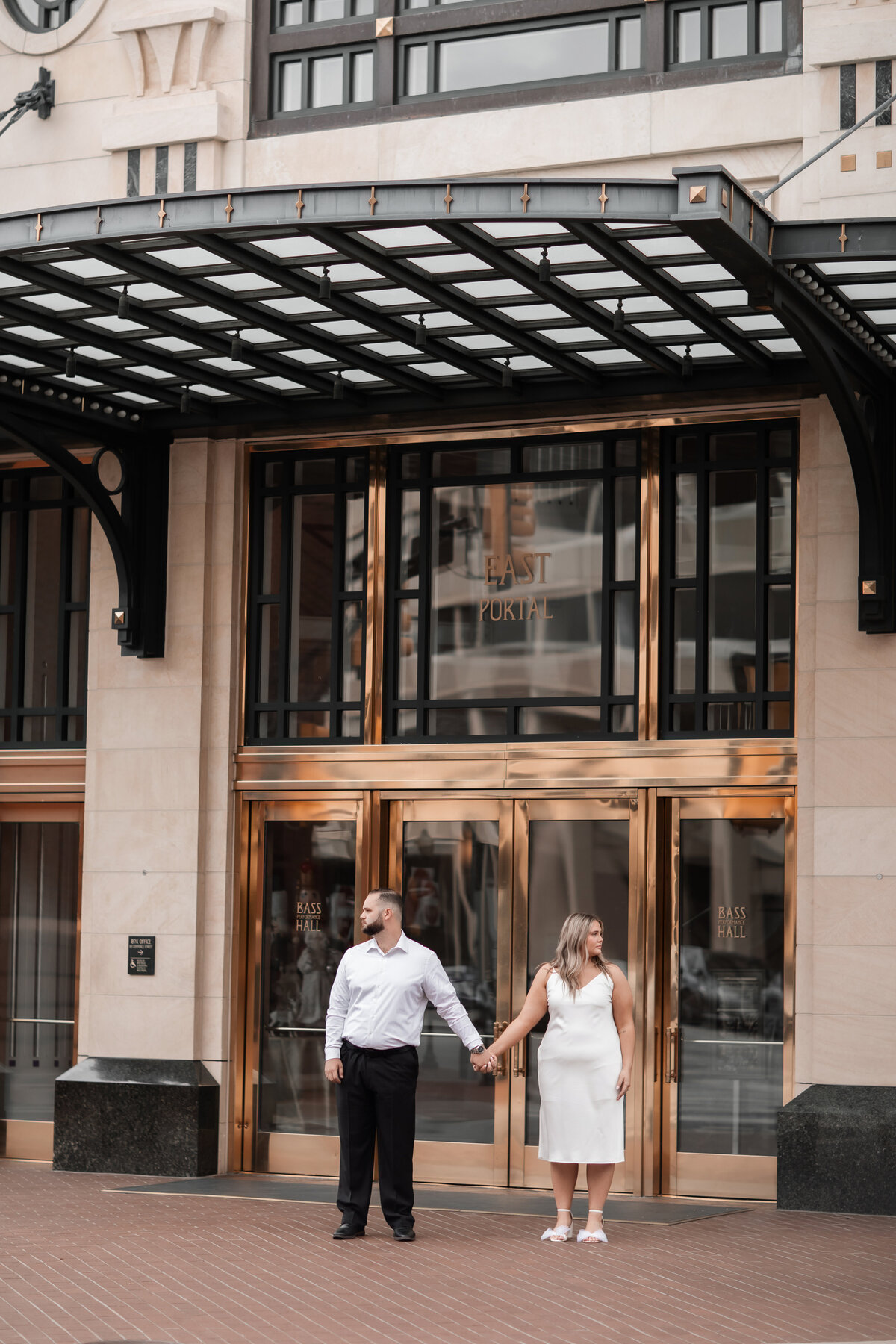 DOWNTOWN FORT WORTH ENGAGEMENT 