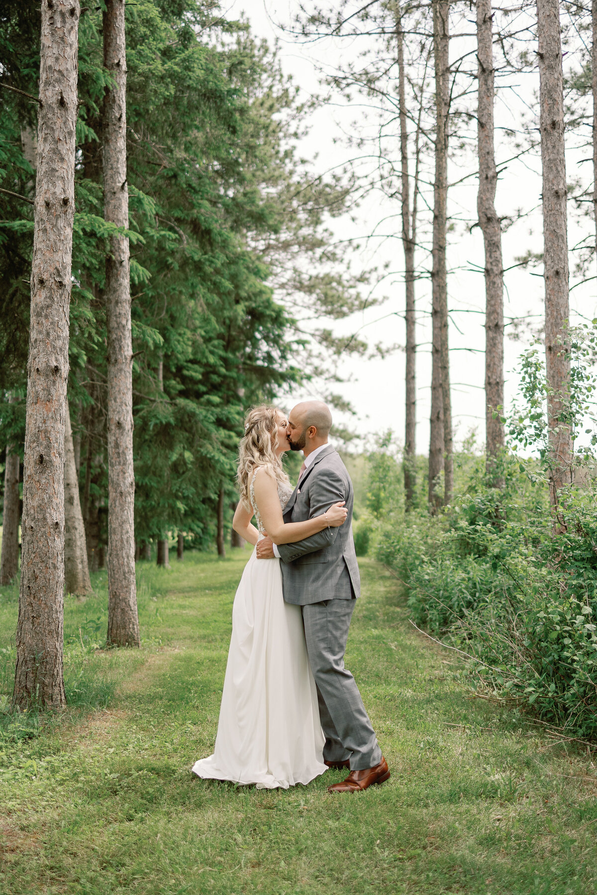 Bride + Groom Portraits-43