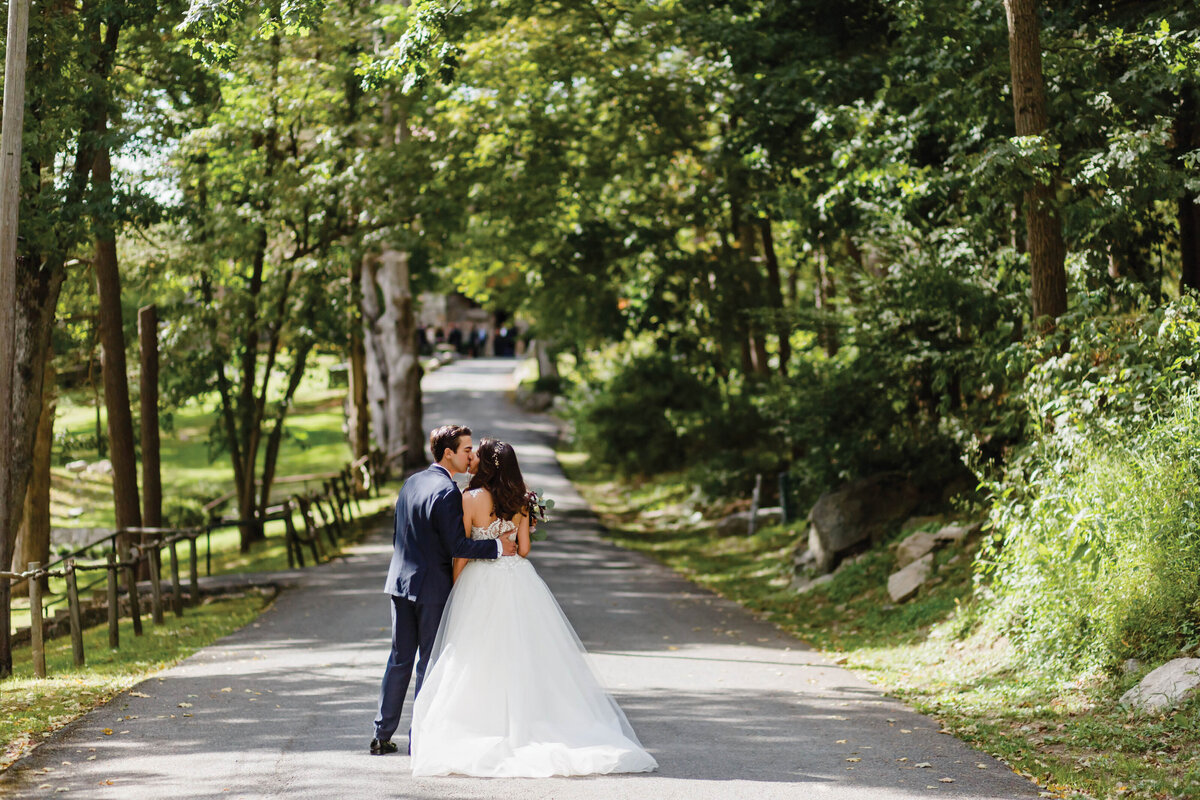 Arrow park lake and lodge wedding 012