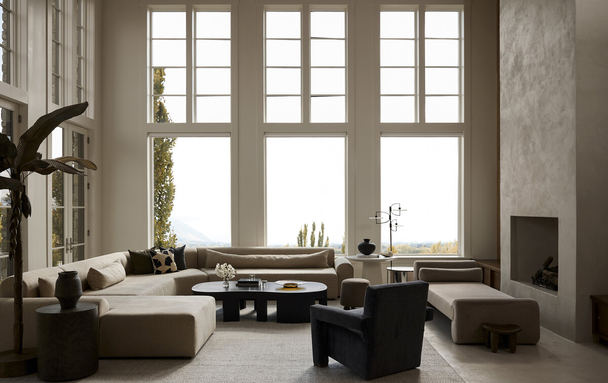 01-brittrobinsonfall2022