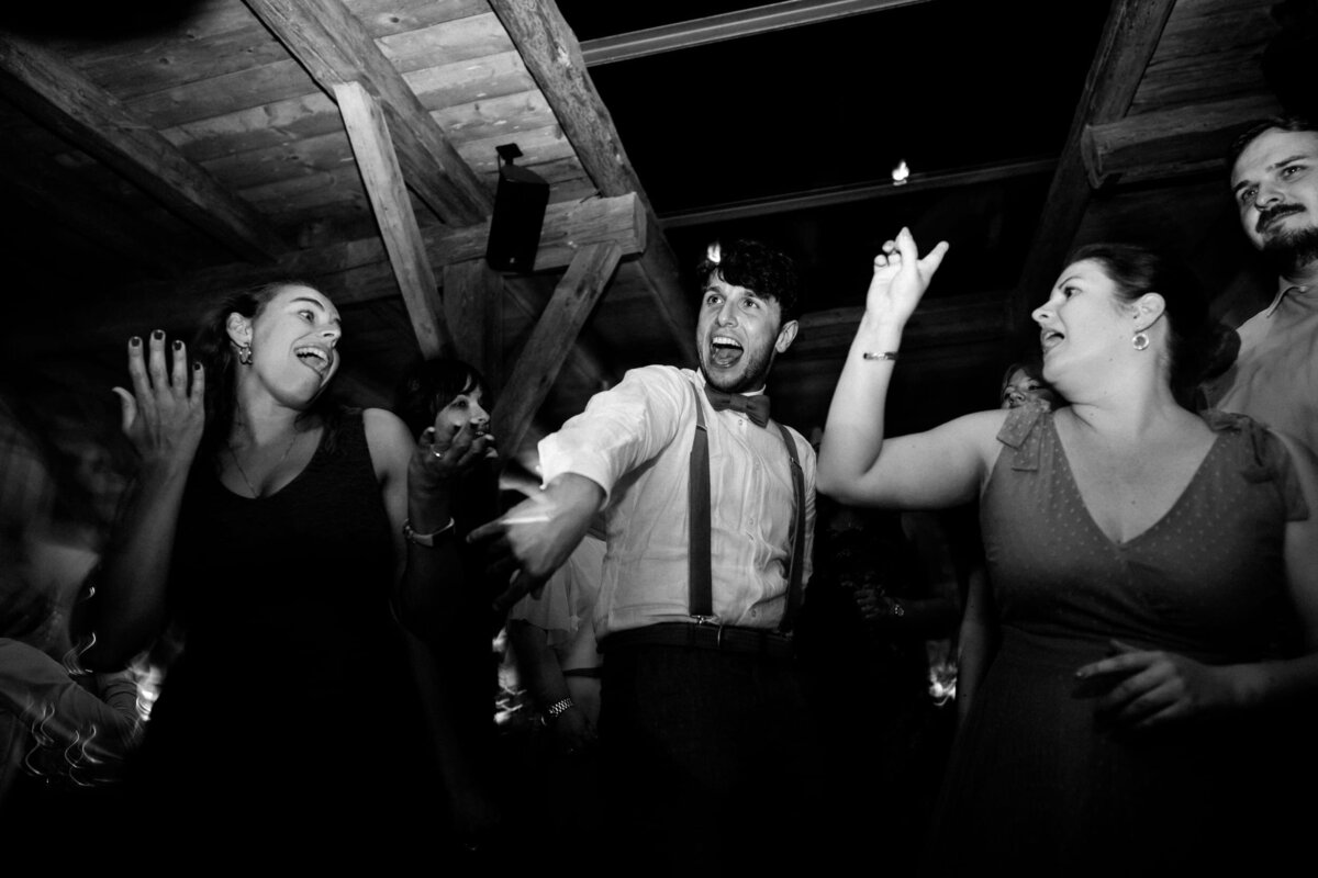 Hochzeit Landgasthof Meier Restaurant Hilzhof bei Nürnberg_Gay wedding photographer SELENE ADORES_276