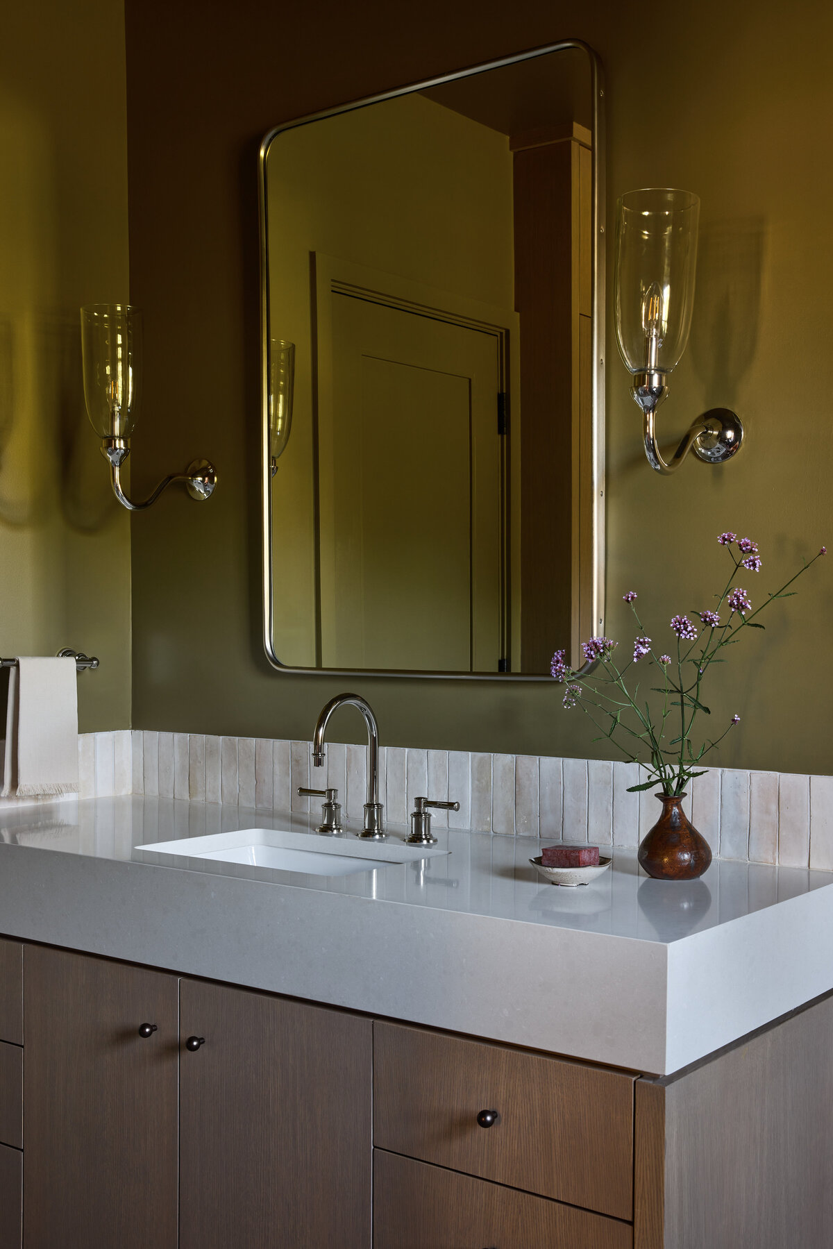 029_Pool House Powder