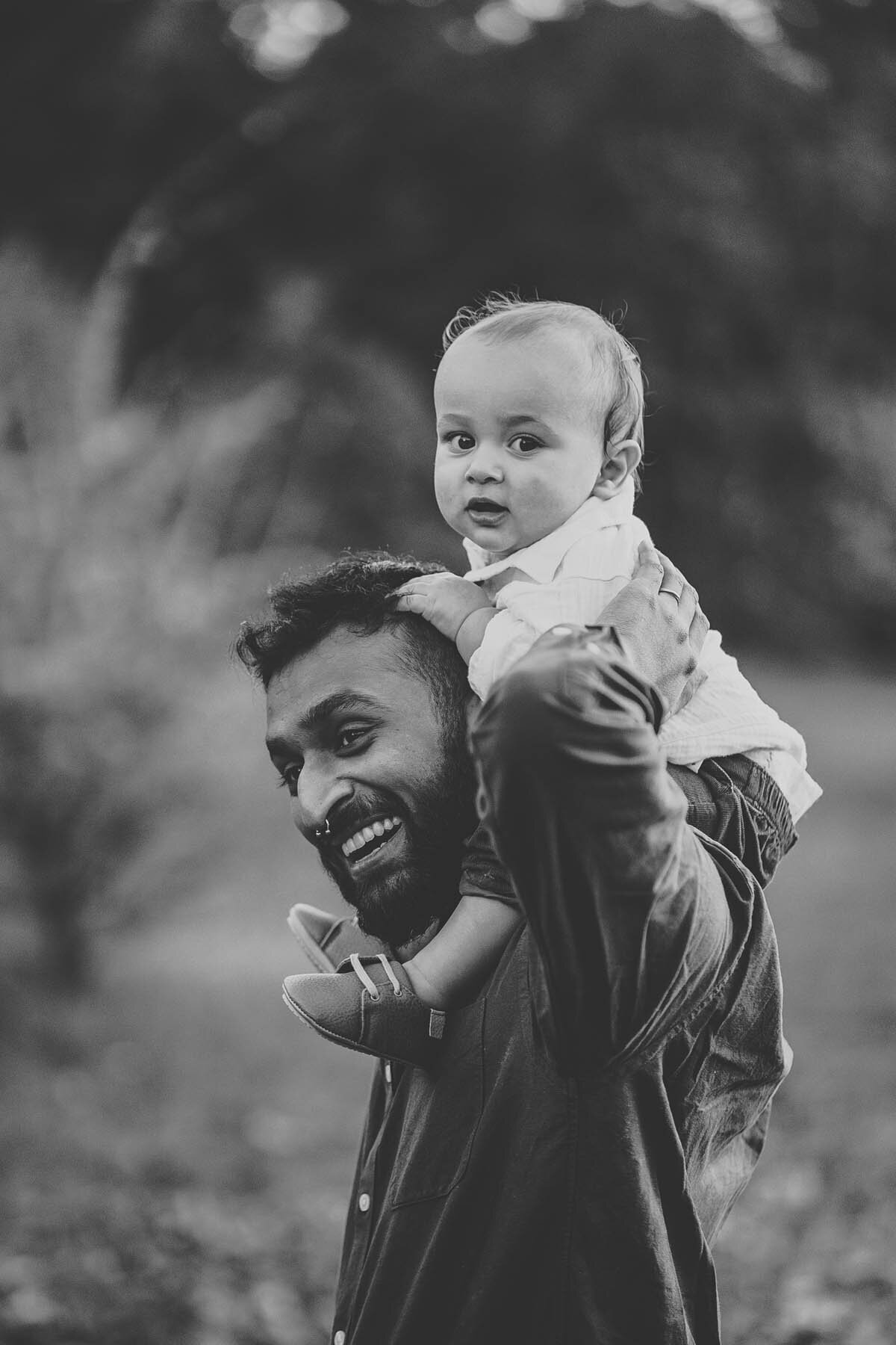 moments-and-mountains-photo-and-film-video-olympia-tacoma-chehalis-photographer-family-Em-BW (19 of 50)