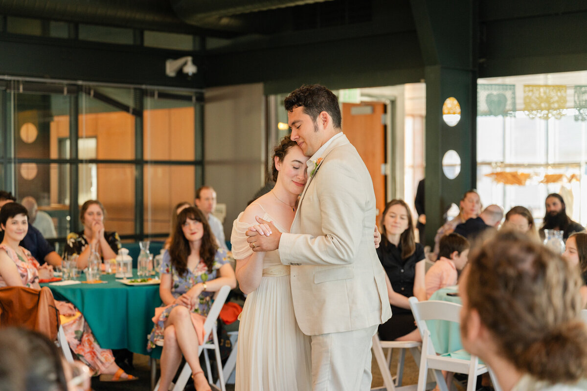 Bellingham-Cruise-Terminal-Wedding_Caylie-Mash-Photography_MK827