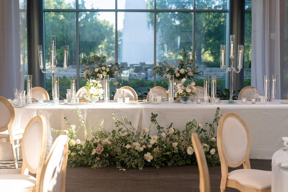 beautiful florals for wedding reception table