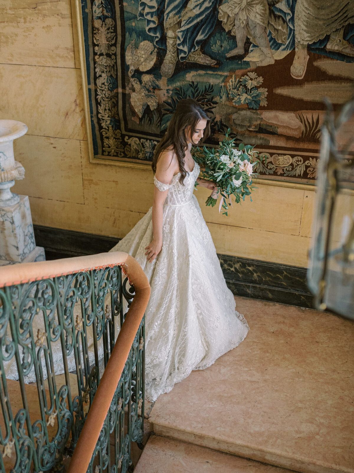 Wedding France Chateau de Varennes - Harriette Earnshaw Photography-048