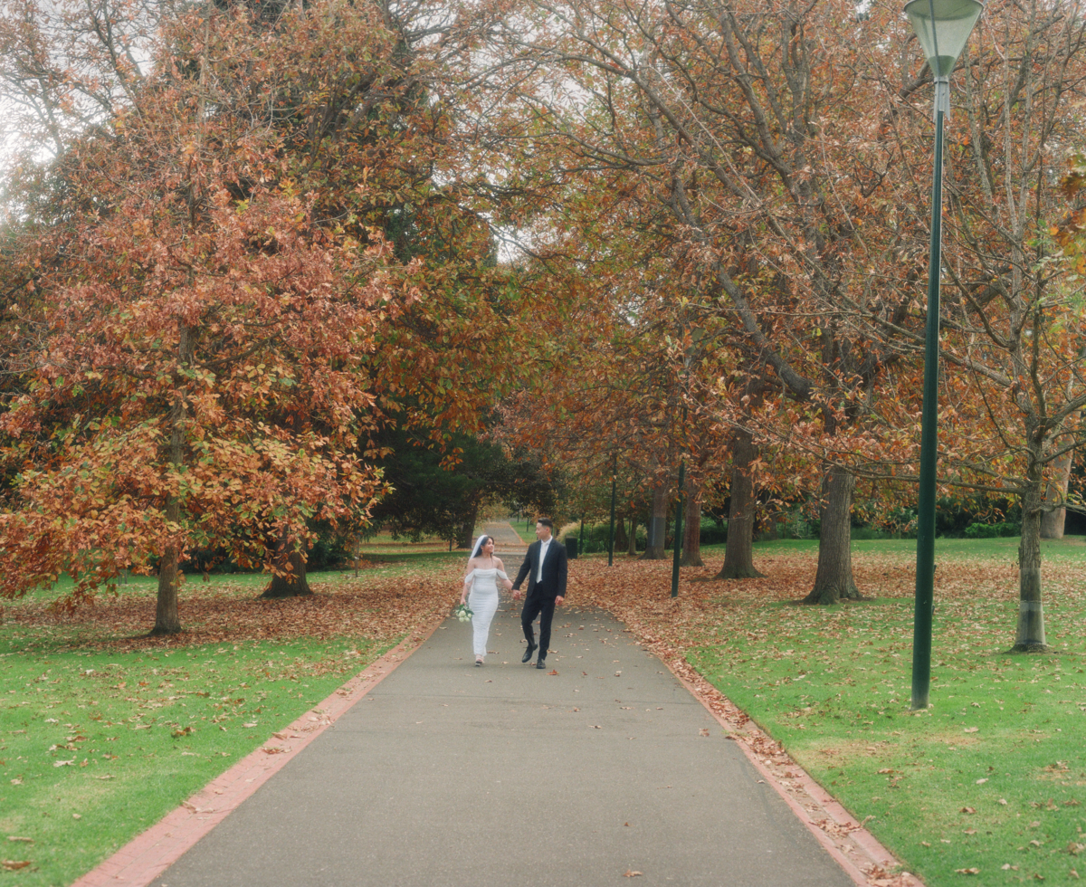 B&A 120 film wedding park