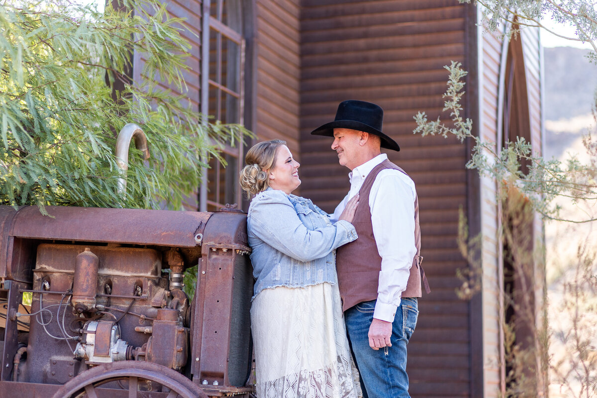 Elona Shea Photography-lake havasu photographer- wedding- desert bar-parker, arizona- brooke and lonnie-89