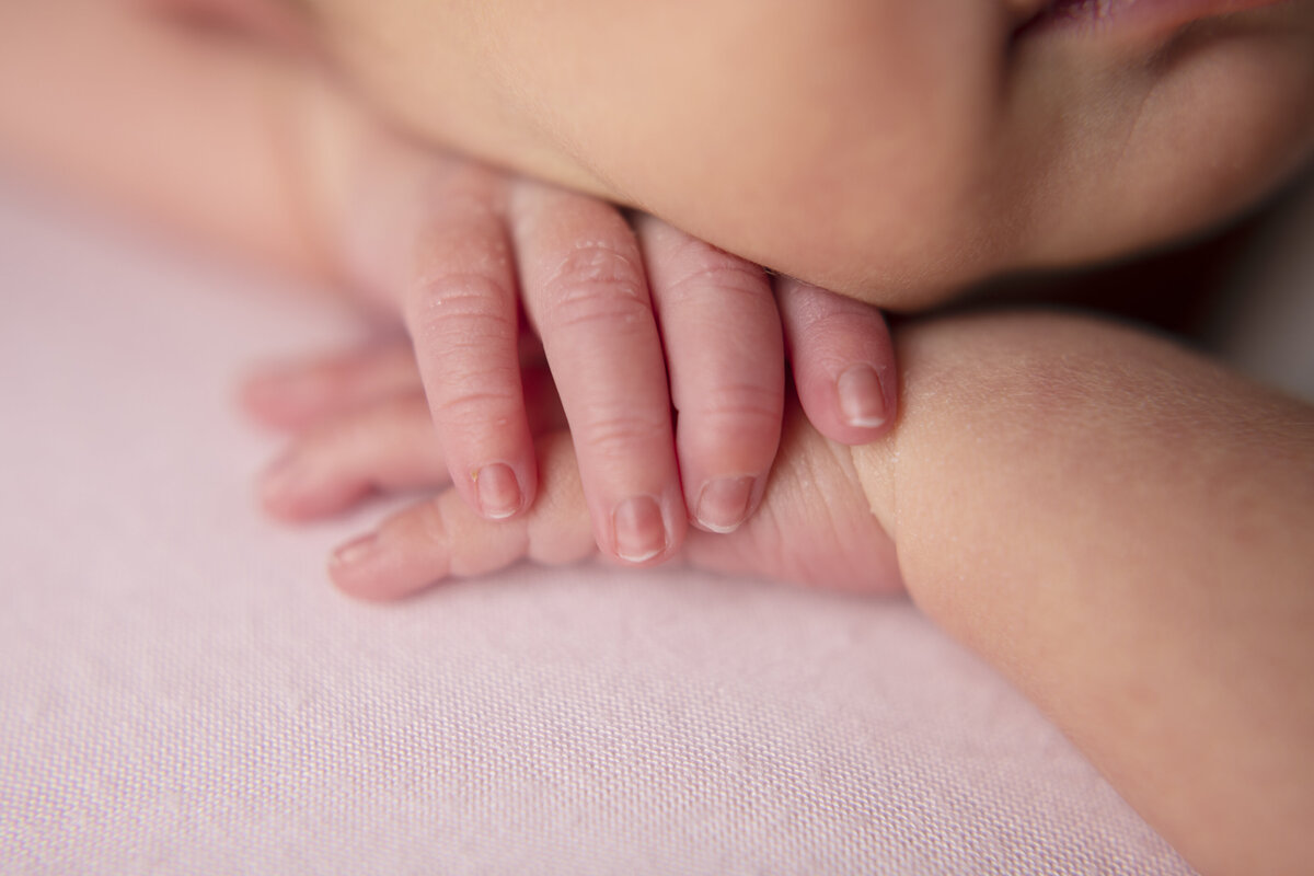Newborn evelyn-118 copy
