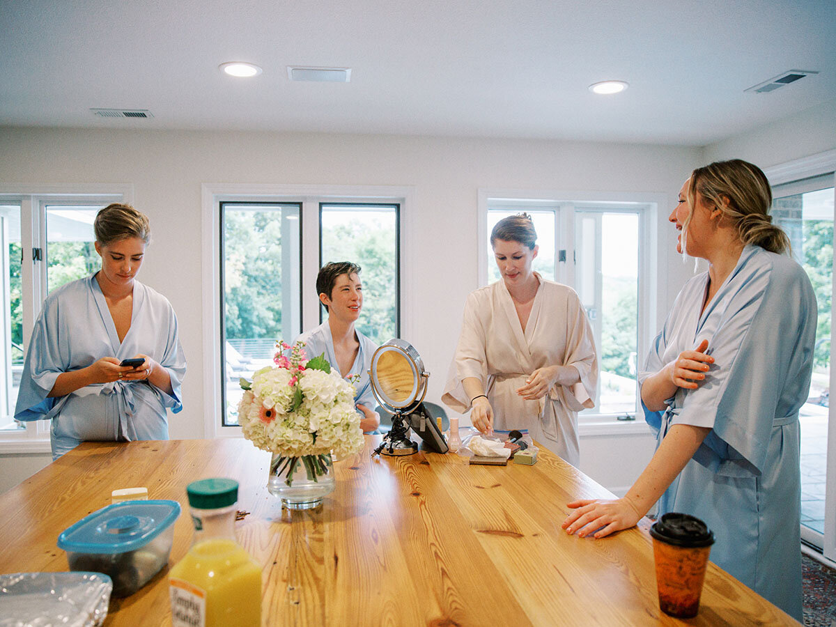 Caroline+Elliott_wedding_preparation-0011