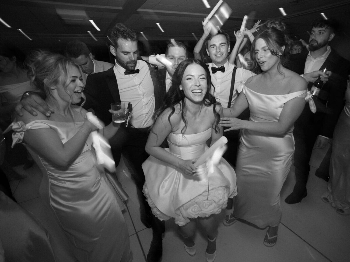 2025_05_17 Jenna + Gray Lake Club Wedding-web-00141