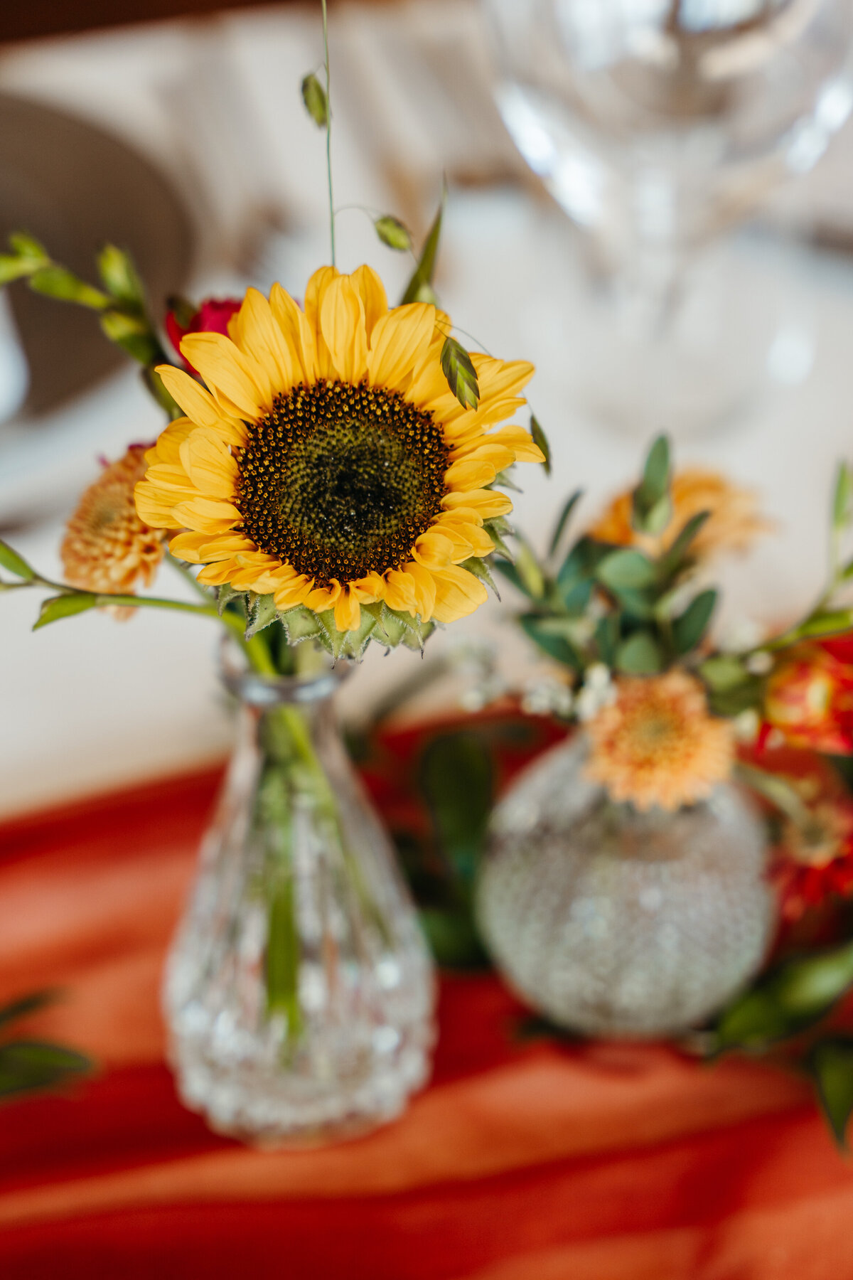 Sunflower table design