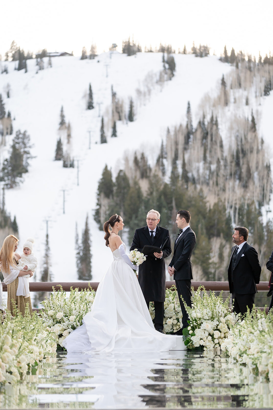 stein-eriksen-lodge-winter-park-city-wedding-pepper-nix-433L-1080
