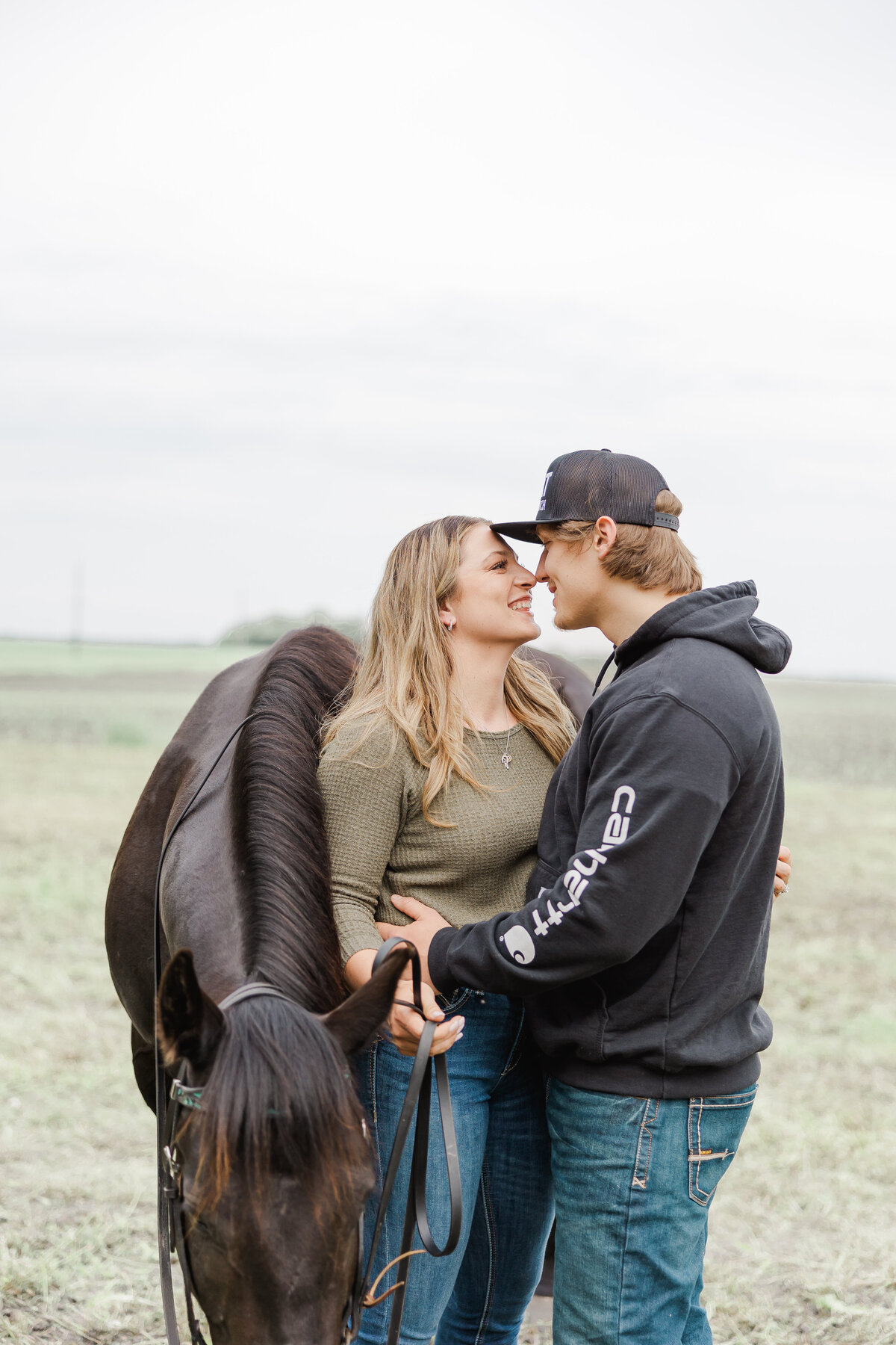 engagement-session-hutchingson-mn (154)
