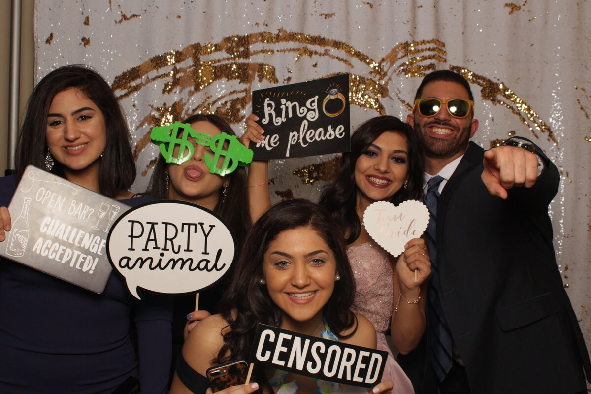 wedding photo booth family time