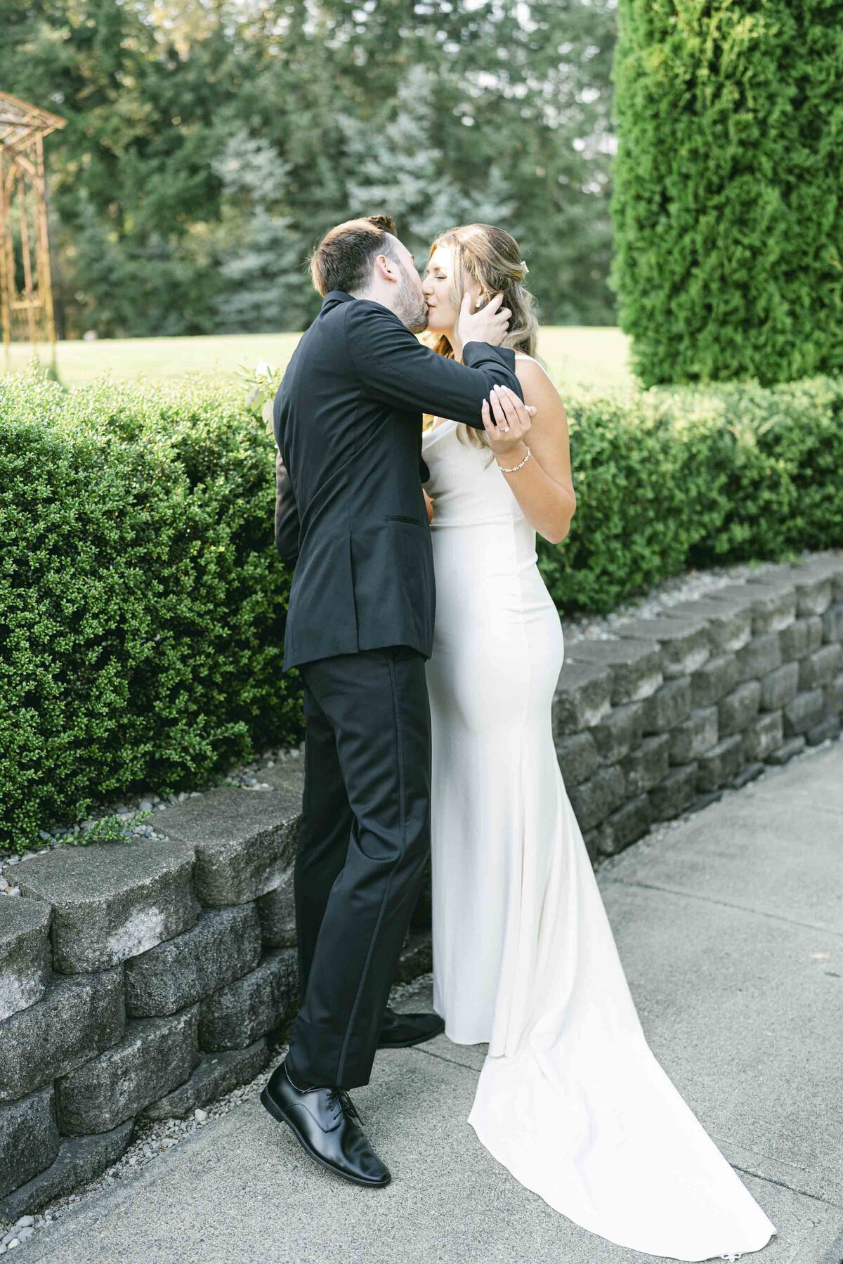 Lord Hill Farms Washington Wedding Ksenia Vasenev Photography_20240906_0024_1