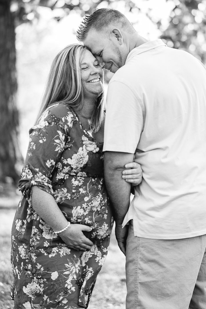 Canandaigua-Lake-Maternity-Pictures-1413