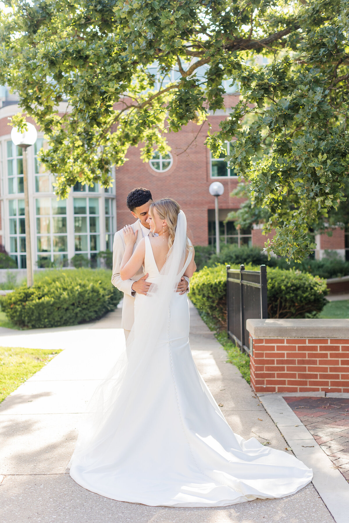 Talton Wedding Bride & Groom Portraits. Bella Faith Photography 60