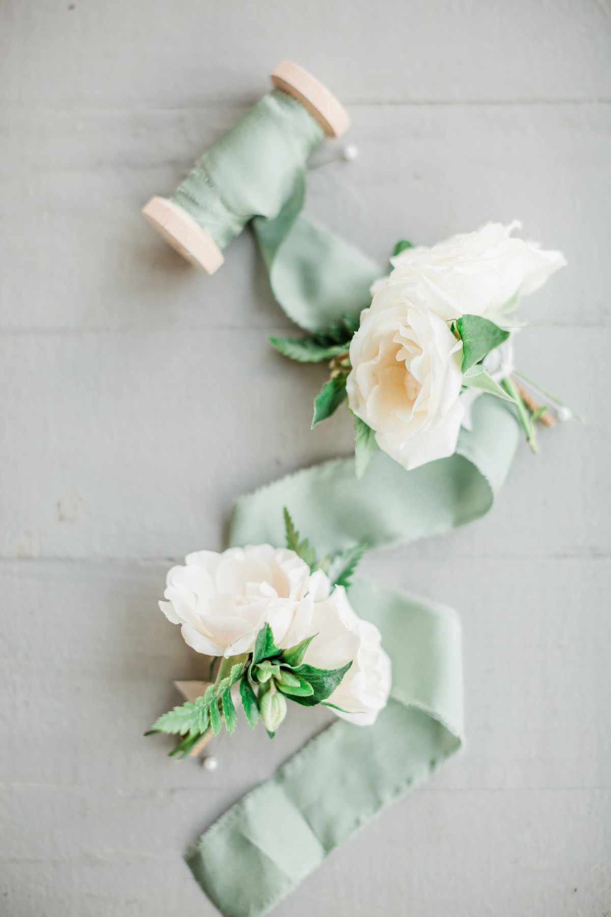 Classic and Neutral Floral Boutonnieres by Gradient and Hue for Southern Nashville Wedding